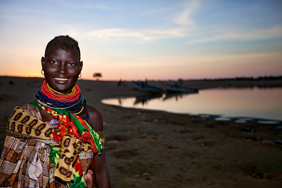  Young Turkana woman